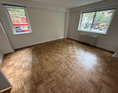 200 East 71st Street - Photo Thumbnail 13