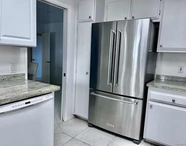 7550 Eads Ave - Photo Thumbnail 8