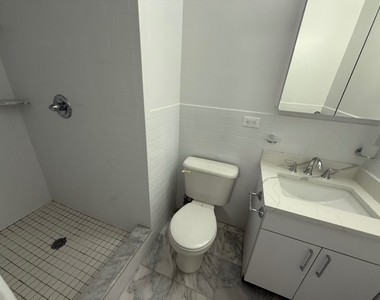 219 East 69th Street - Photo Thumbnail 8