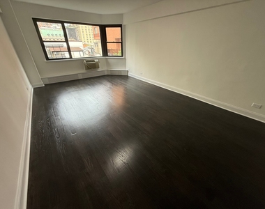 219 East 69th Street - Photo Thumbnail 1