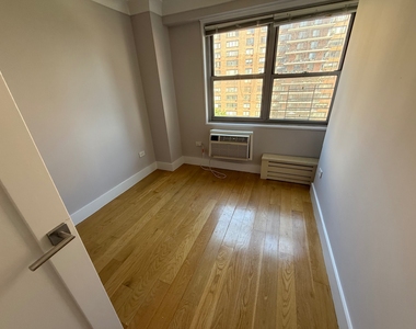 50 west 93rd street  - Photo Thumbnail 7