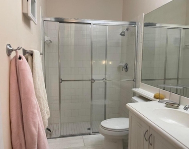 552 Nw 39th Circle Nw - Photo Thumbnail 21