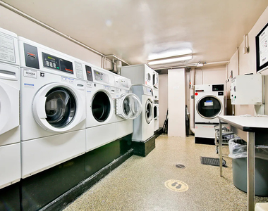 East 36th Street - Photo Thumbnail 7