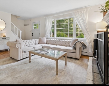 1181 Fireplace Rd - Photo Thumbnail 23