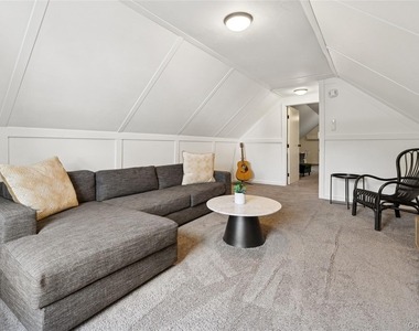 1181 Fireplace Rd - Photo Thumbnail 24