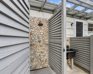 1181 Fireplace Rd - Photo Thumbnail 3