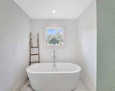 198 South Country Road - Photo Thumbnail 17