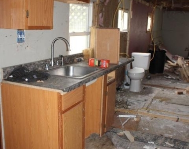 1234 Baltimore Street - Photo Thumbnail 6