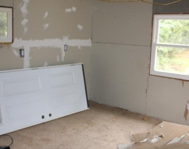 1234 Baltimore Street - Photo Thumbnail 8