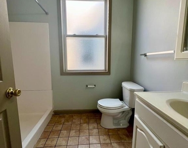 2154 N Carlisle Street - Photo Thumbnail 14