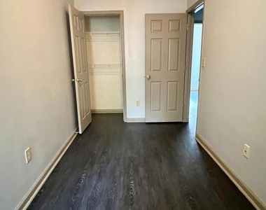 2154 N Carlisle Street - Photo Thumbnail 16