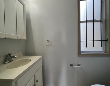 2154 N Carlisle Street - Photo Thumbnail 7