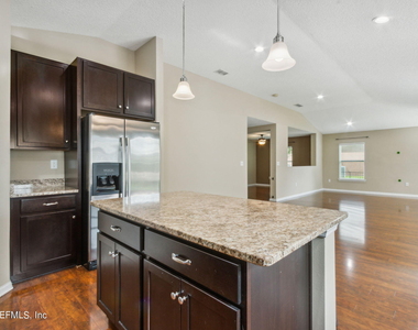 4619 Pine Lake Drive - Photo Thumbnail 7