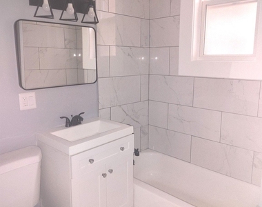 1661 S Homan Avenue - Photo Thumbnail 7