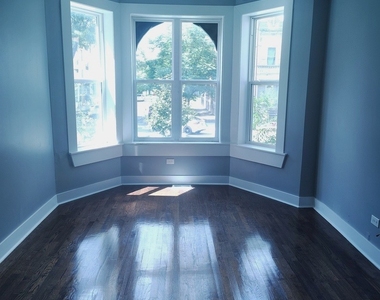 1661 S Homan Avenue - Photo Thumbnail 1