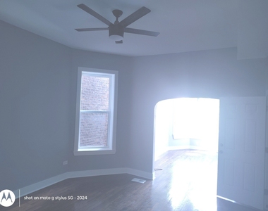 1661 S Homan Avenue - Photo Thumbnail 4