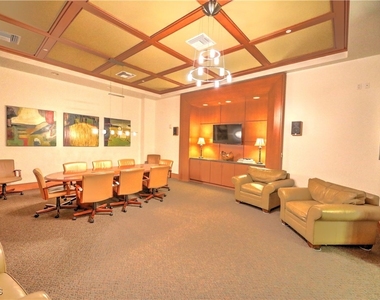 2090 W First Street - Photo Thumbnail 30