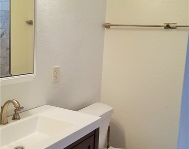434 Buena Vista Boulevard S - Photo Thumbnail 17