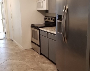 434 Buena Vista Boulevard S - Photo Thumbnail 6