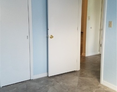 434 Buena Vista Boulevard S - Photo Thumbnail 13