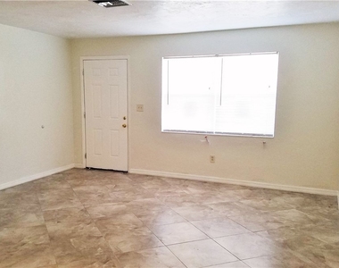 434 Buena Vista Boulevard S - Photo Thumbnail 2