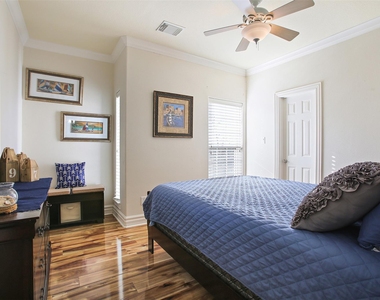 612 8th Street - Photo Thumbnail 15