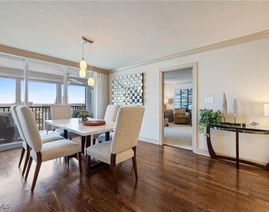 4651 Gulf Shore Boulevard N - Photo Thumbnail 17
