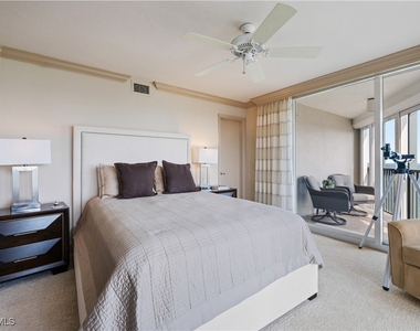4651 Gulf Shore Boulevard N - Photo Thumbnail 33