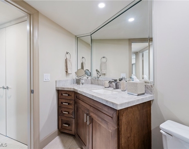 4651 Gulf Shore Boulevard N - Photo Thumbnail 31