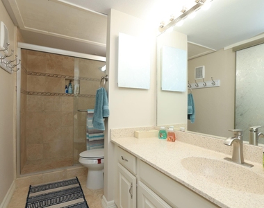 12600 Melville Drive - Photo Thumbnail 20