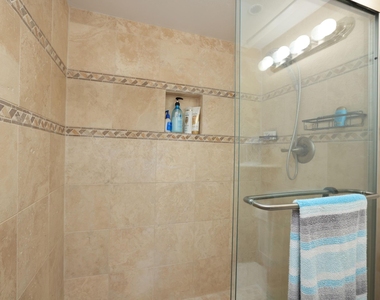 12600 Melville Drive - Photo Thumbnail 21
