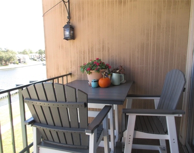 12600 Melville Drive - Photo Thumbnail 37