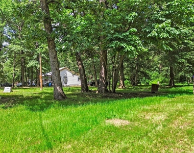 8 Jackson Road - Photo Thumbnail 17