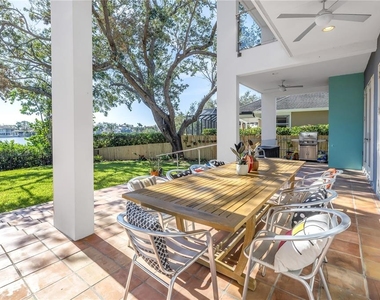 838 Monterey Boulevard Ne - Photo Thumbnail 36