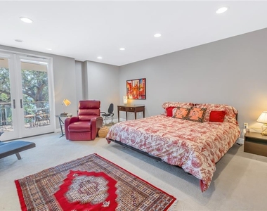 838 Monterey Boulevard Ne - Photo Thumbnail 30