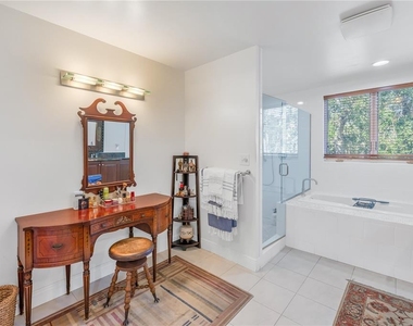 838 Monterey Boulevard Ne - Photo Thumbnail 27