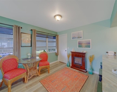 9262 140th Lane - Photo Thumbnail 16