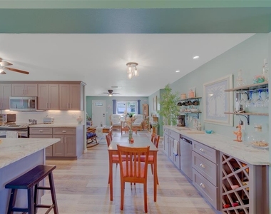 9262 140th Lane - Photo Thumbnail 7