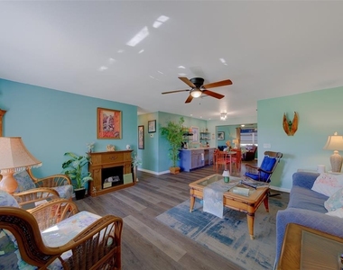 9262 140th Lane - Photo Thumbnail 4