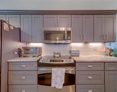 9262 140th Lane - Photo Thumbnail 11