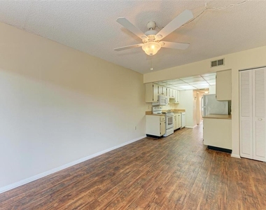 305 30th Avenue W - Photo Thumbnail 9