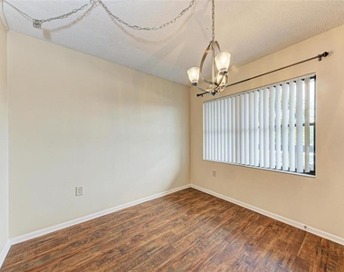 305 30th Avenue W - Photo Thumbnail 10