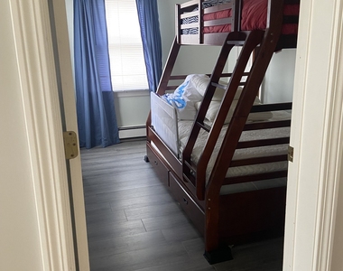 142 Old Black Point Road - Photo Thumbnail 8