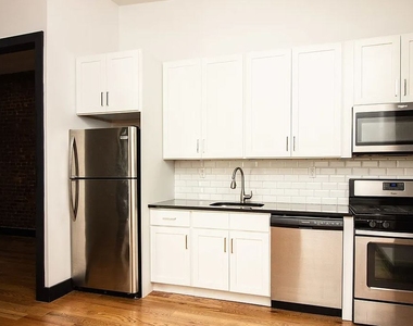 758 Putnam Avenue - Photo Thumbnail 2