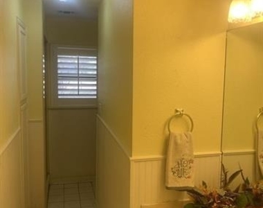 2030 Milrany Lane - Photo Thumbnail 10