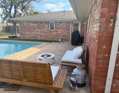 5825 Nw 86th Street - Photo Thumbnail 46