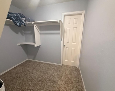 5825 Nw 86th Street - Photo Thumbnail 29