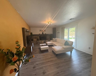 5825 Nw 86th Street - Photo Thumbnail 21