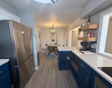 5825 Nw 86th Street - Photo Thumbnail 16