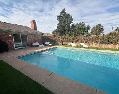 5825 Nw 86th Street - Photo Thumbnail 47